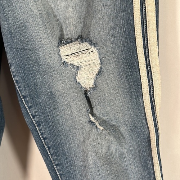 Torrid Light Blue & White Side Stripe Distressed Jeggings Skinny Jeans - Picture 5 of 8